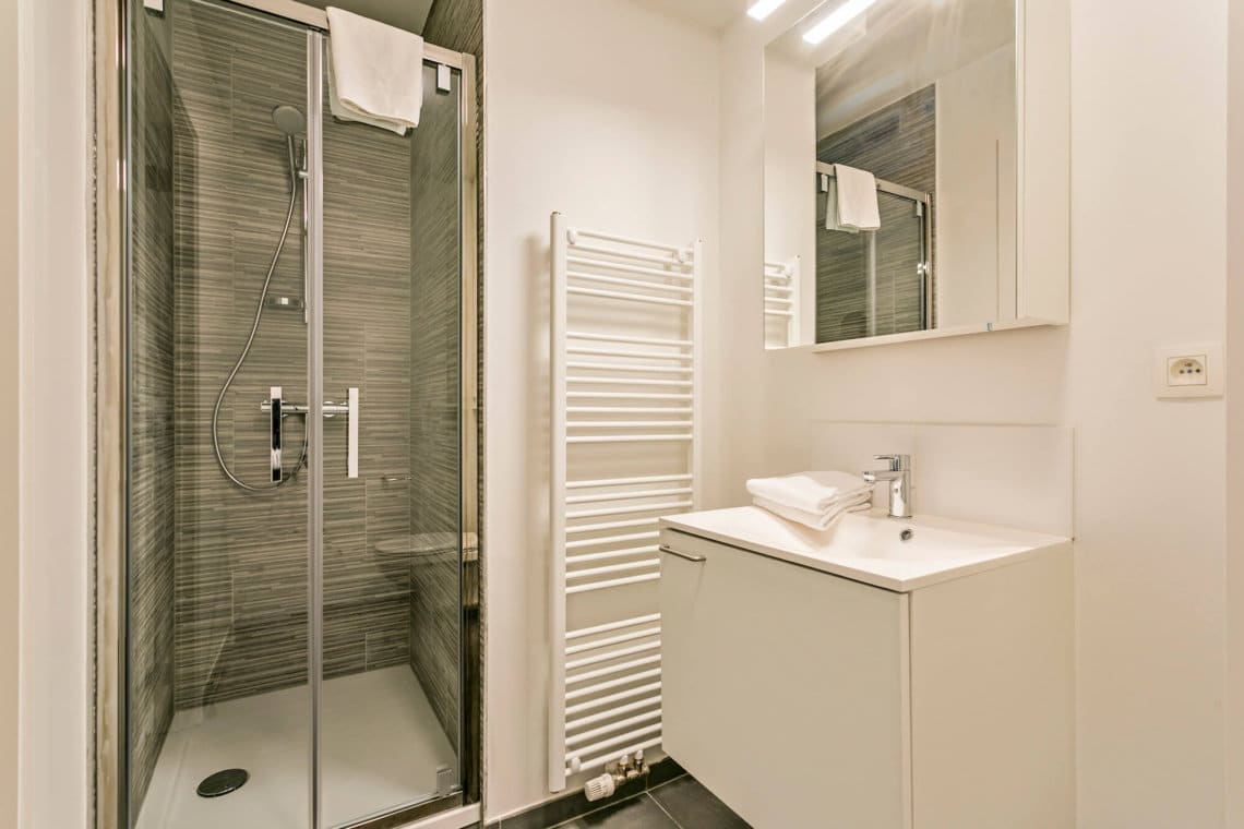 winxx appartement de deux chambres salle de bain avec douche