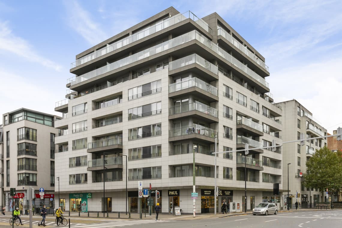 manhattan view one bedroom apartment exterior facade of building