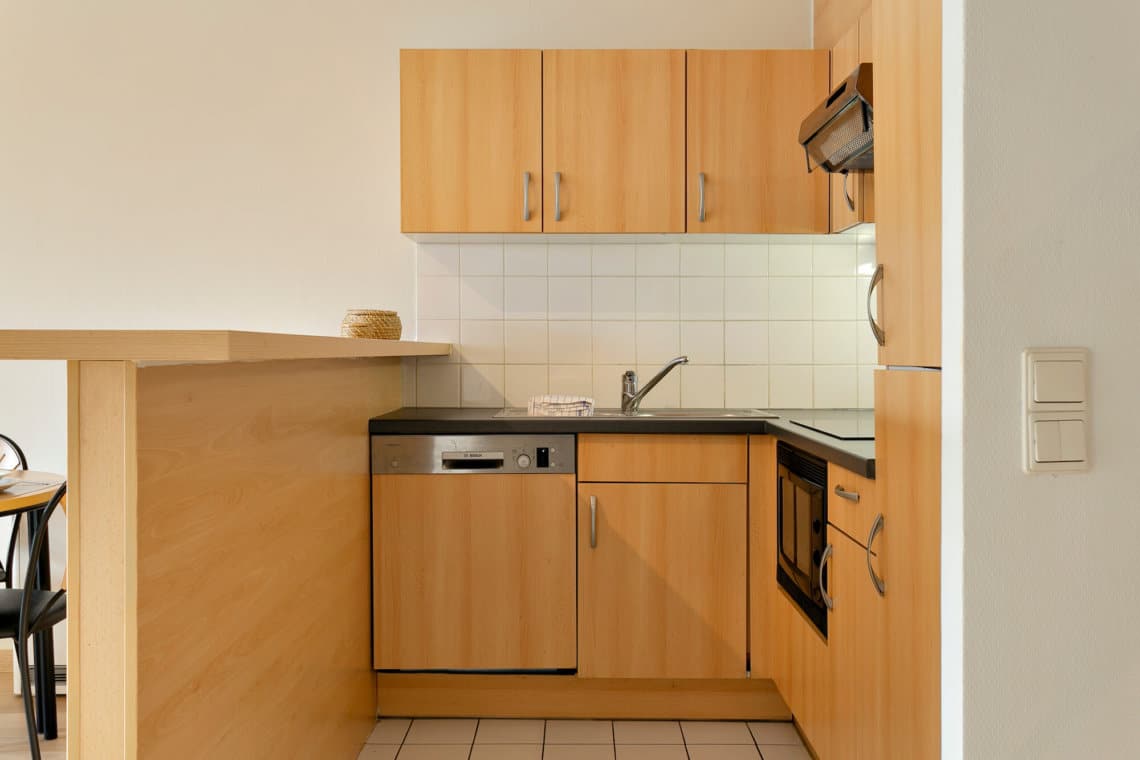 century gardens two bedroom apartment fully equipped kitchen with dishwasher