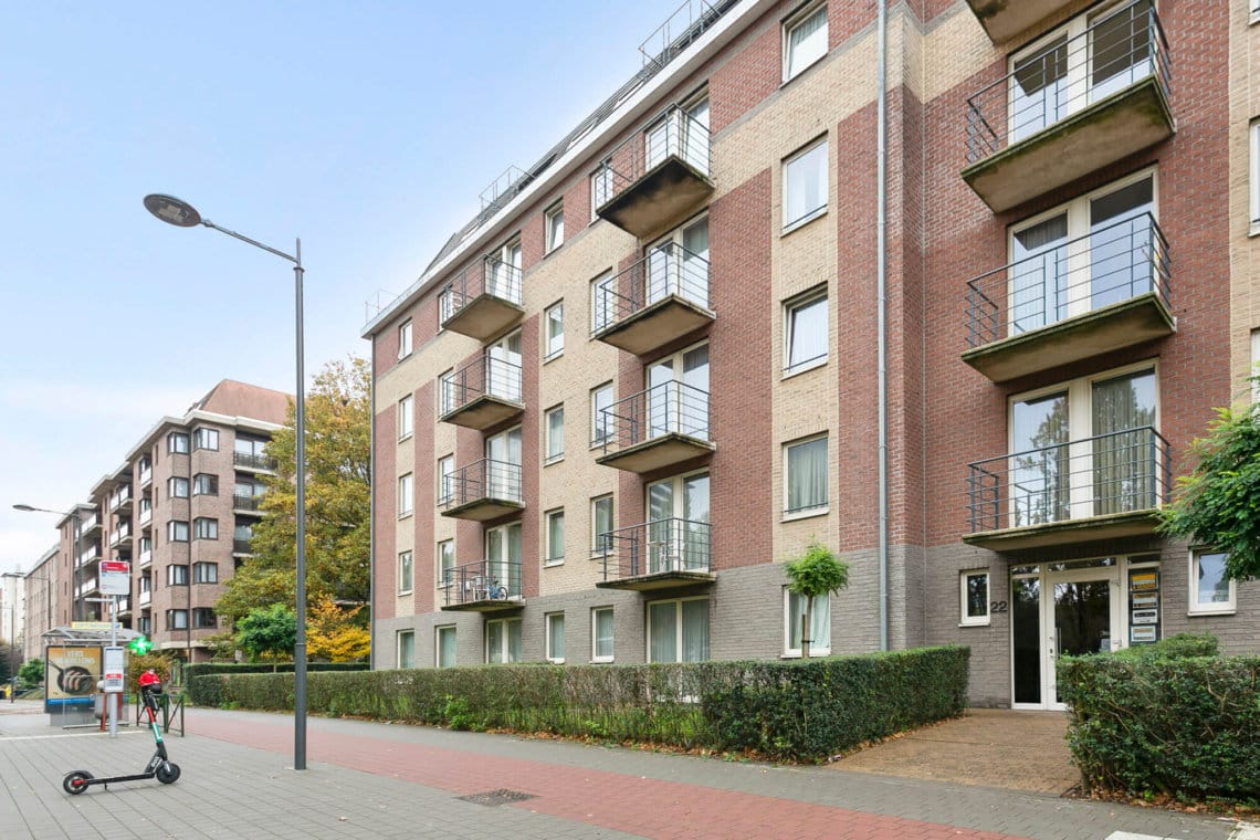 green gardens two bedroom apartment exterior facade of building