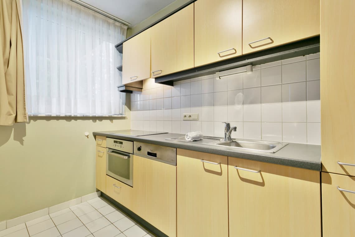 green gardens two bedroom apartment fully-equipped kitchen with dishwasher