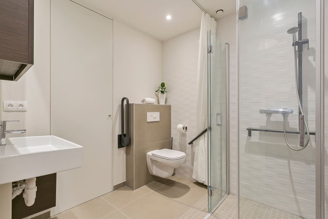 disabled toilet in all serviced apartments in bbf zilverhof residence