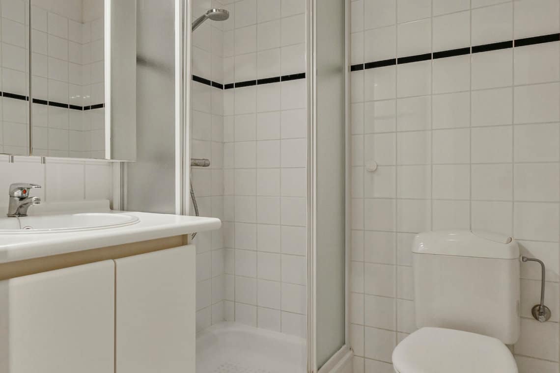 bbf-appartement met douche, toilet en tweewekelijkse schoonmaak