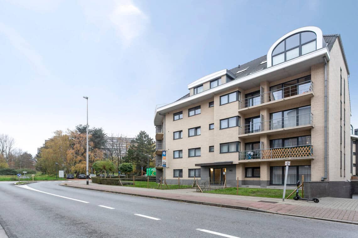 exterior of woluwe gardens residence