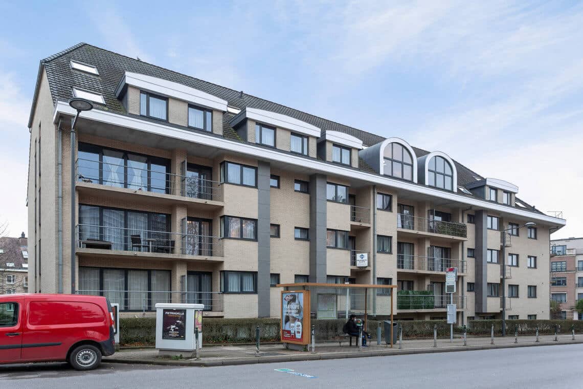 exterior of woluwe gardens residence