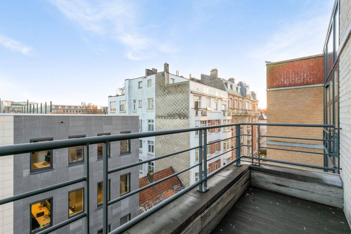 balcony view over stephanie louise in brussels