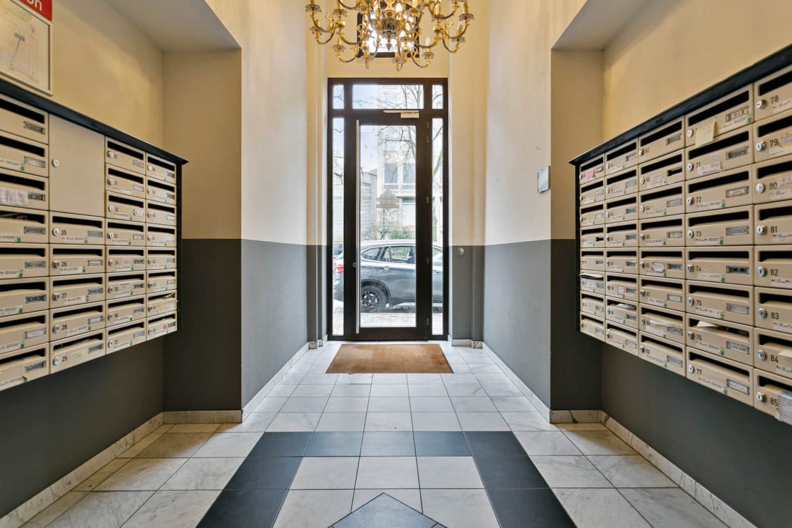 entrance hall to jubel park residence