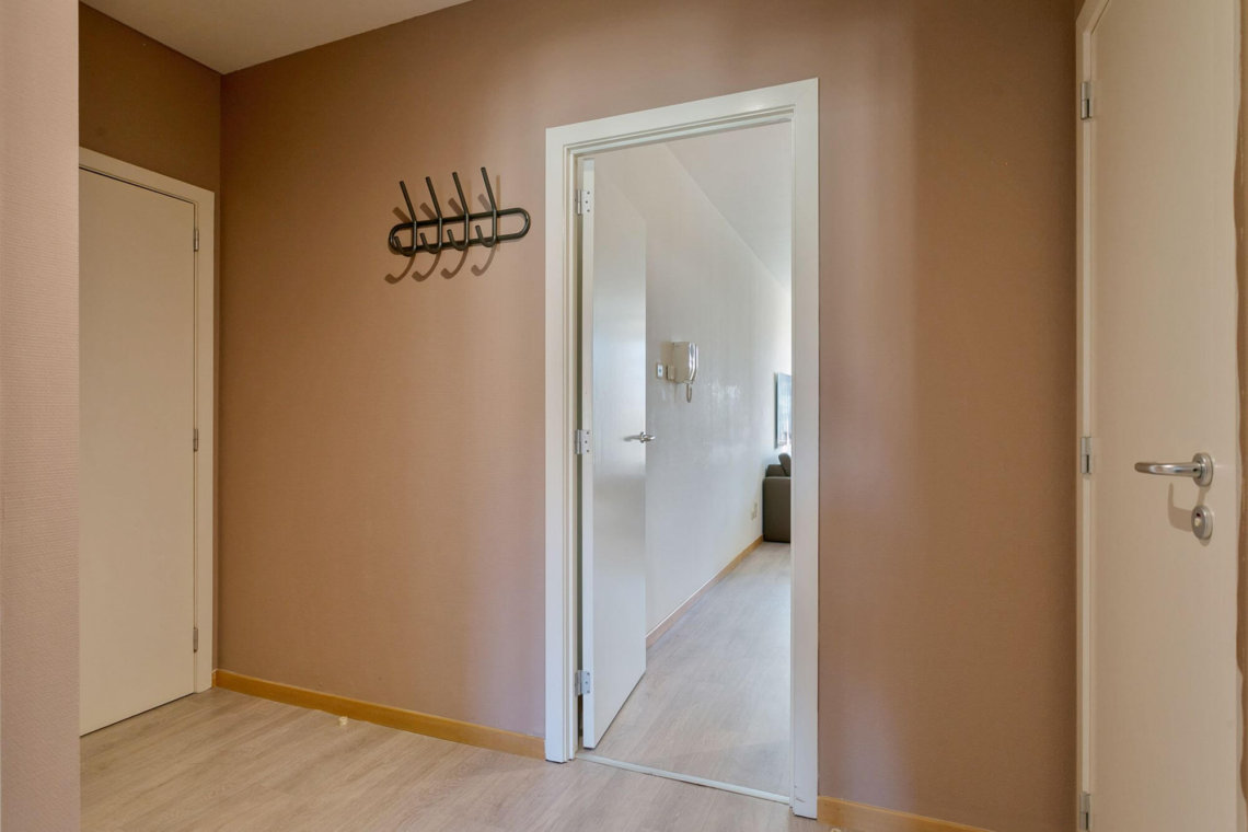 entrance to two bedroom apartment in louise brussels