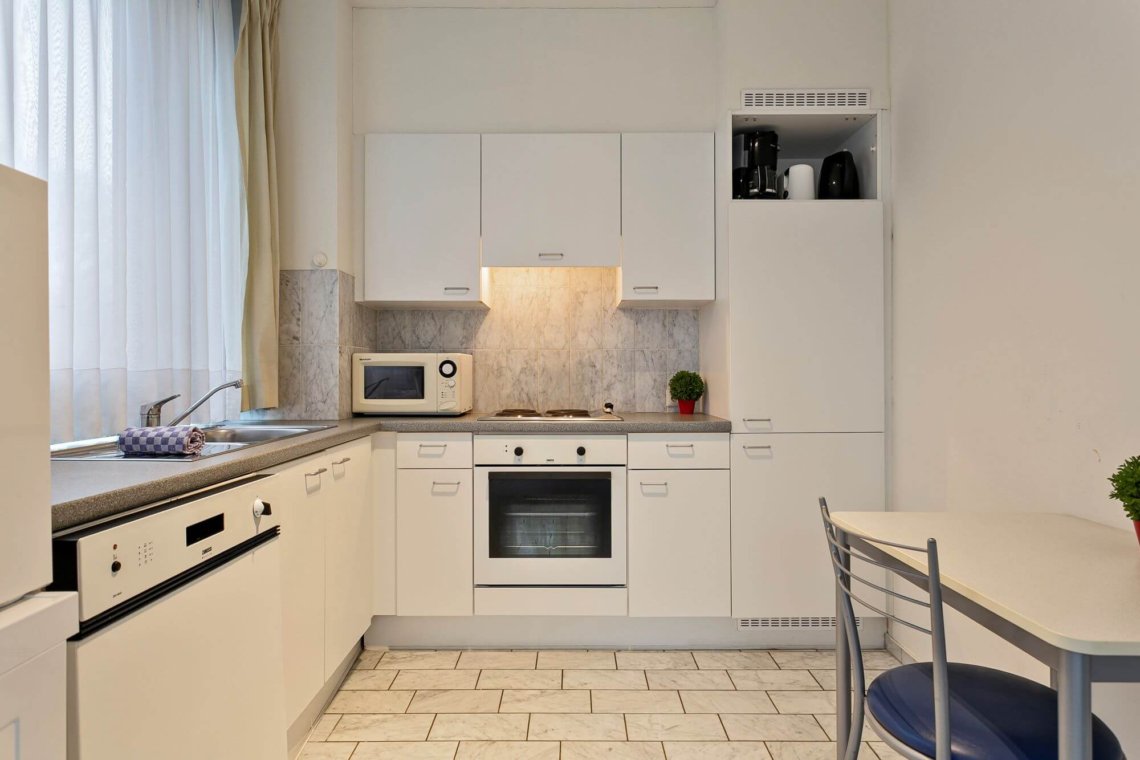 fully equipped kitchen with fortnightly cleaning and dishwasher