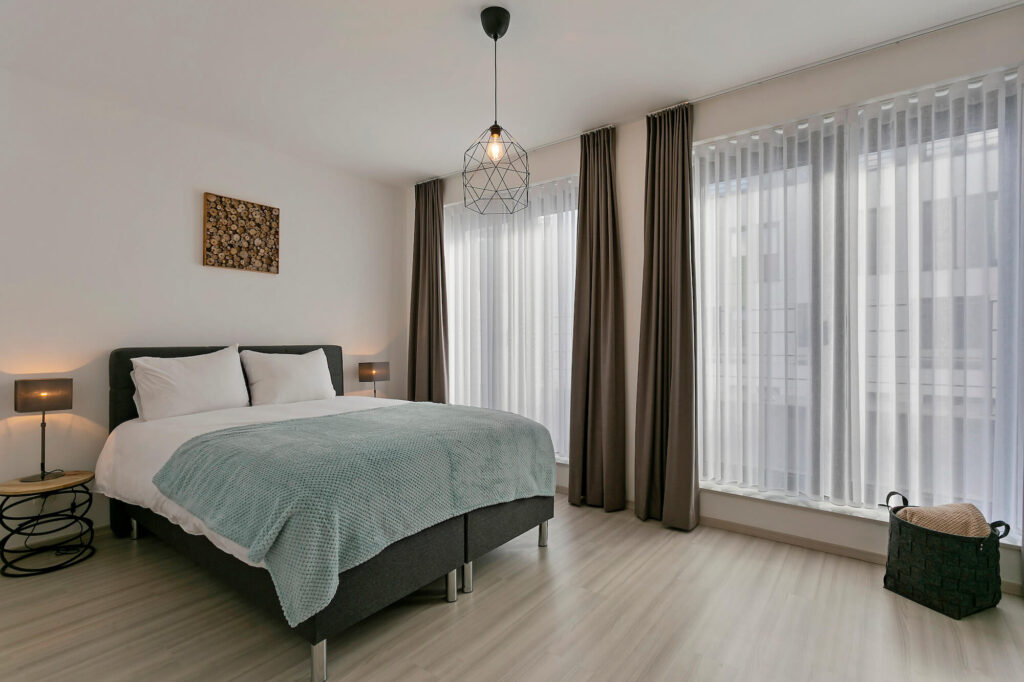 Chambre avec lit double à la résidence B-Square à Bruxelles